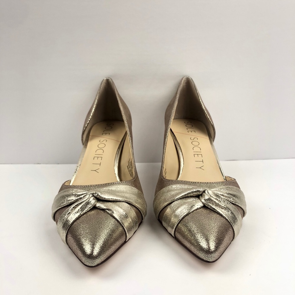 Sole Society Women's WMNS Gold Heels New With Box